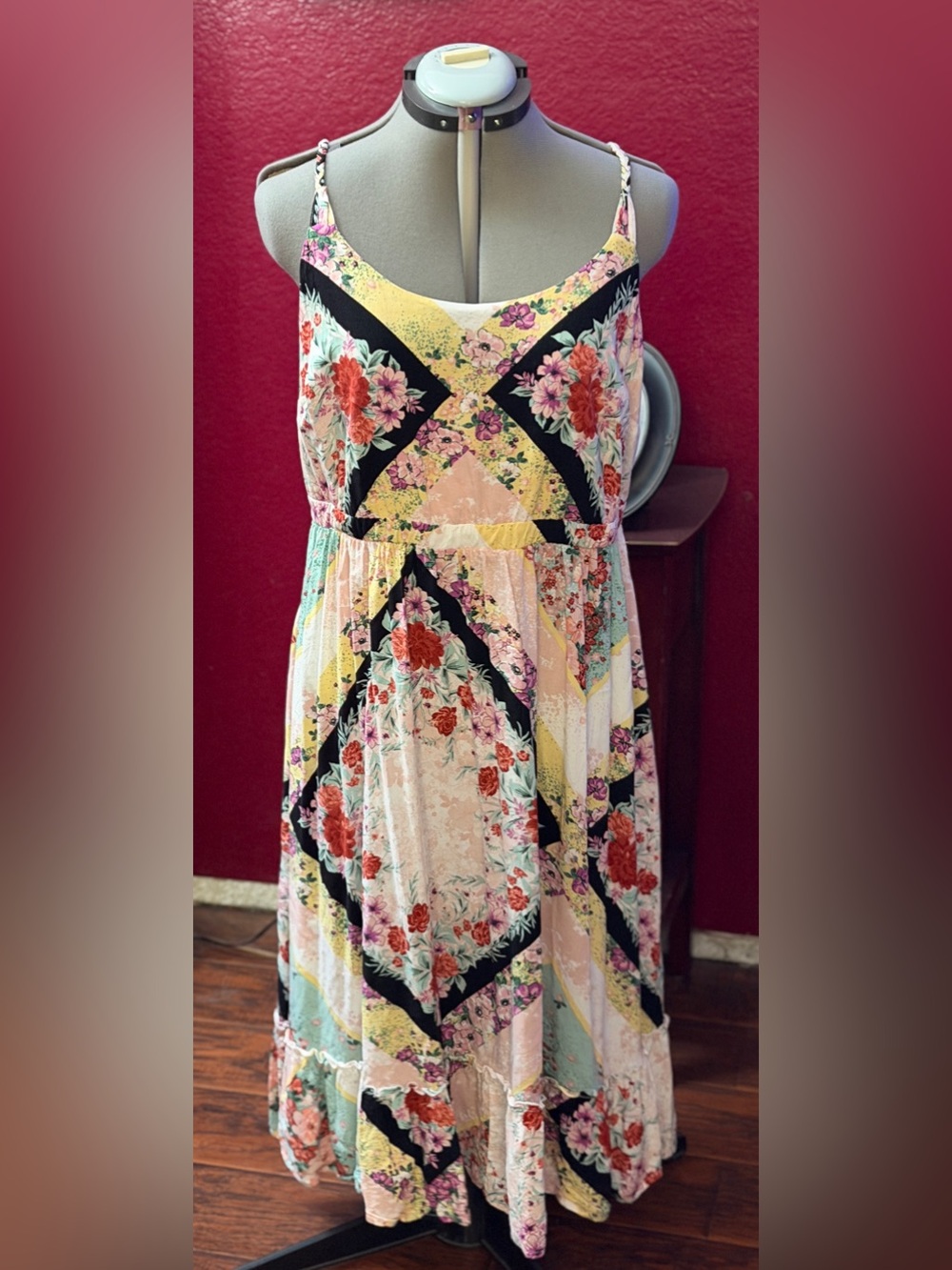 Torrid Floral Scarf Hem Midi Dress Size 1 (14/16)